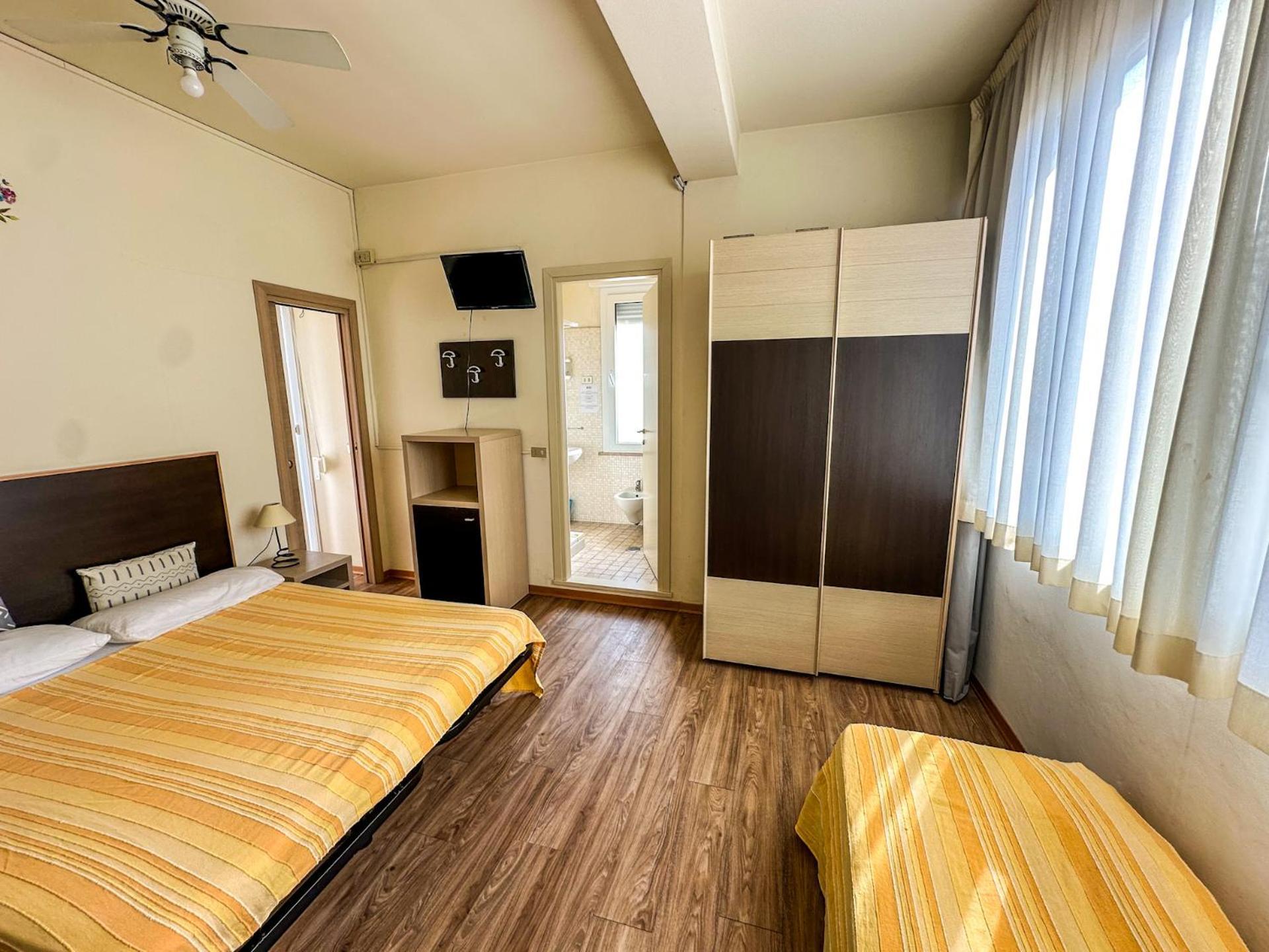Hotel & Residence Parador Cesenatico Exterior photo