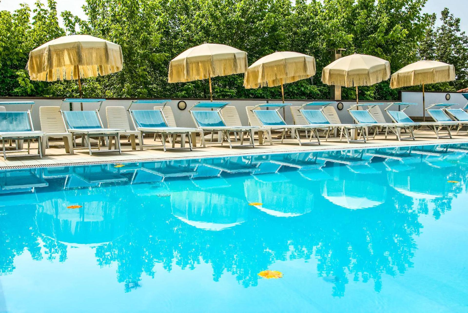 Hotel & Residence Parador Cesenatico Exterior photo
