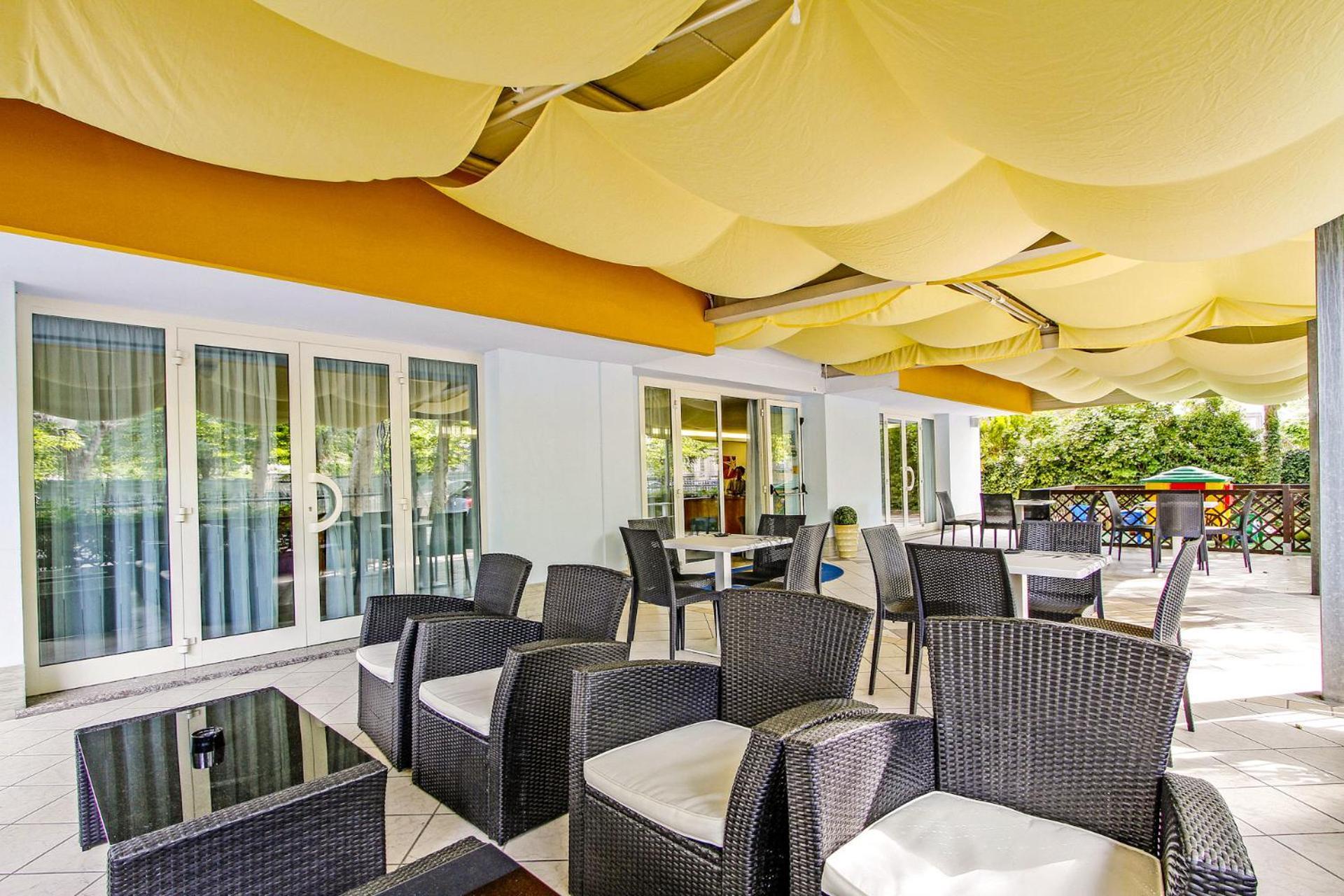 Hotel & Residence Parador Cesenatico Exterior photo